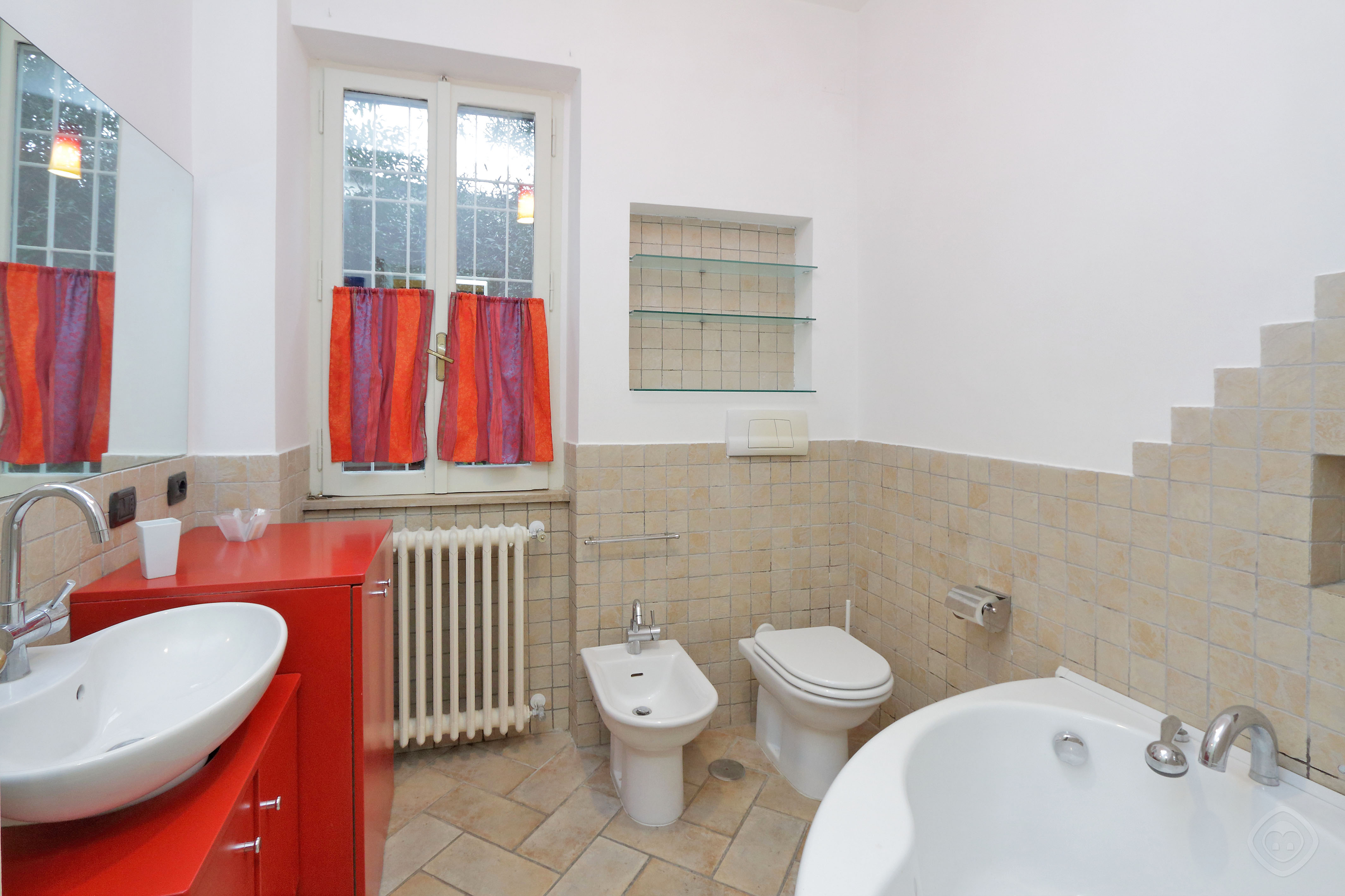 Bathroom 2 other angle Appia Park apartment Rome